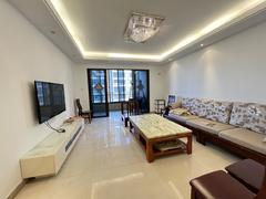 时代山湖海 3室2厅131m²整租