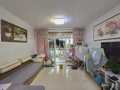 静安新城北区 3室2厅136.5m²精装修