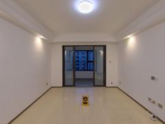禹洲中央城三期水漾花园 3室2厅112m²精装修
