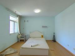 兴海苑D区 2室1厅87.93m²满五年