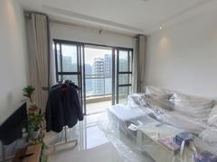 中海左岸岚庭 3室2厅97.71m²整租