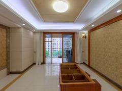 瑞华园 4室2厅123.21m²精装修