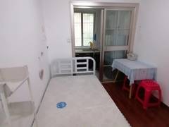 鸡鸣山庄 1室1厅42.49m²精装修