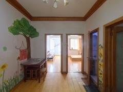 宏图新村 3室1厅46.69m²精装修