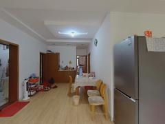 光明小区 3室2厅108m²精装修