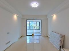 禹洲中央城三期水漾花园 3室2厅112.34m²精装修