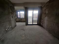 鹭山湖别墅 4室2厅190m²毛坯