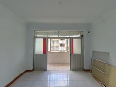 畔山花园 2室2厅77.55m²精装修