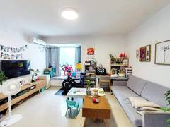 碧岭华庭 2室2厅74.04m²精装修