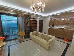豪方天际 3室2厅88.99m²精装修