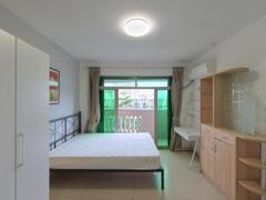 中兆花园 3室2厅68.18m²满五年
