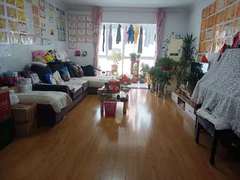 南国花园绿庭居 3室2厅126.11m²满五年