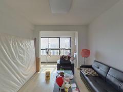 信达万振东方樾府 3室2厅101m²毛坯