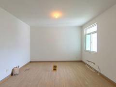 兴海苑D区 2室2厅88m²毛坯
