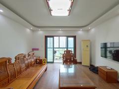 元一名城C区 3室2厅128.89m²满五年