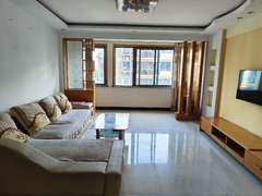 湖畔名郡 2室2厅88m²精装修
