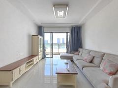 中海左岸岚庭 3室2厅110m²整租