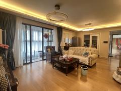 万科公园里三期 4室2厅122.85m²满五唯一
