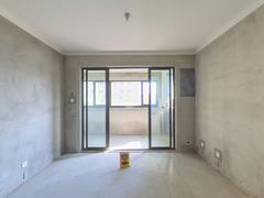 金鹏珑璟台 4室2厅127.02m²毛坯