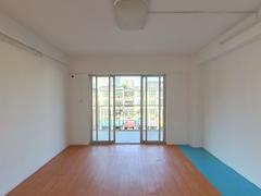 东都商住楼 3室2厅92.36m²精装修