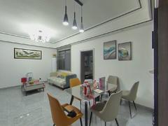 光明小区 2室2厅80m²精装修