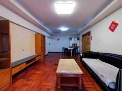 集浩花园 4室2厅139.19m²普通装修